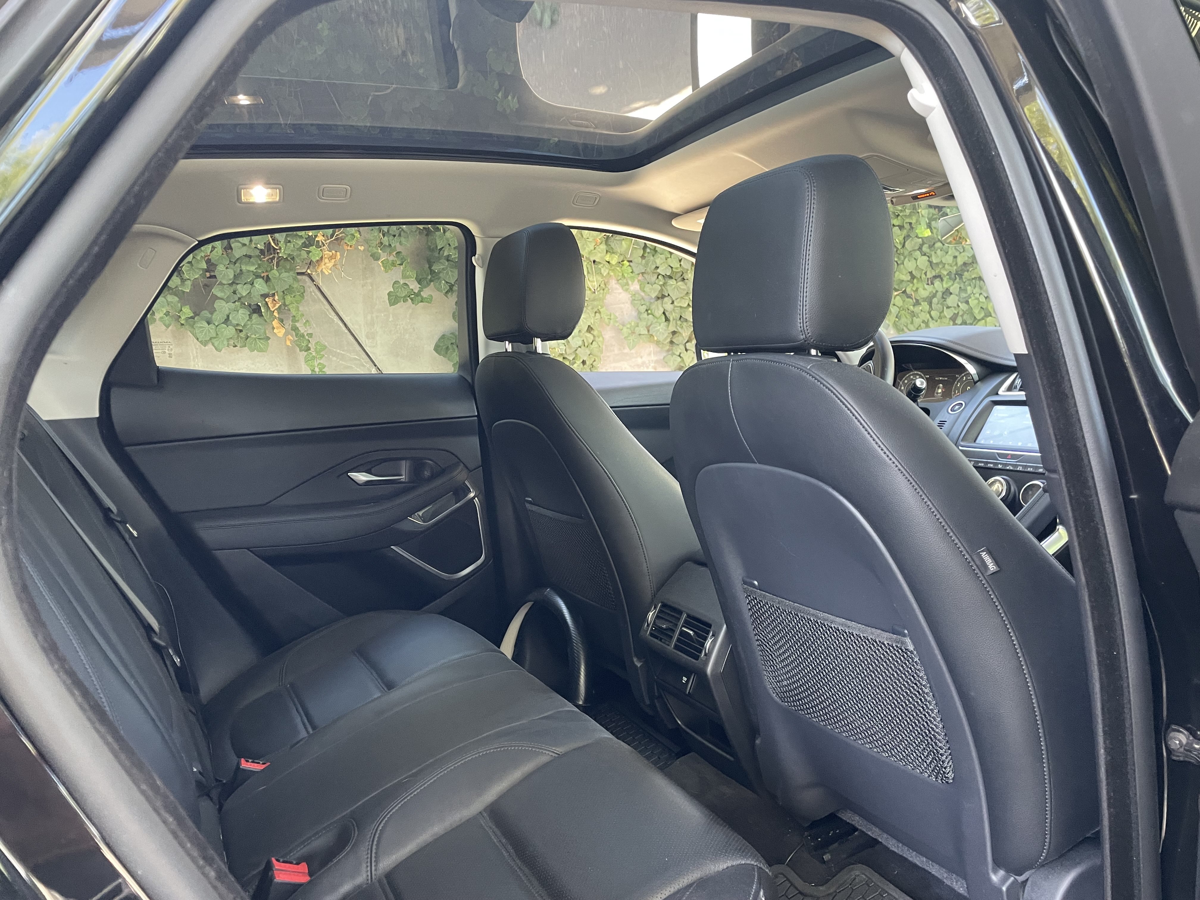 Used 2019 Jaguar E-PACE SE AWD/4WD image 14