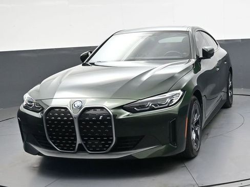 Used 2023 BMW i4 eDrive35 RWD image 10
