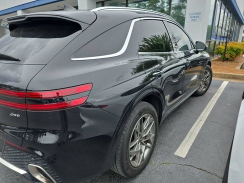 Used 2025 Genesis GV70 2.5T w/ Advanced Package AWD/4WD image 3