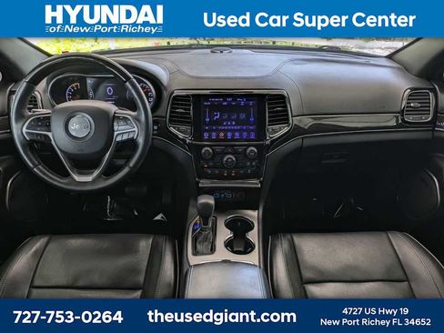 Used 2019 Jeep Grand Cherokee Overland AWD/4WD image 19