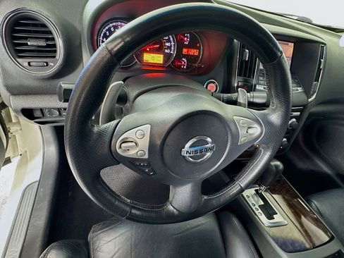 Used 2009 Nissan Maxima 3.5 SV w/ Premium Pkg image 11