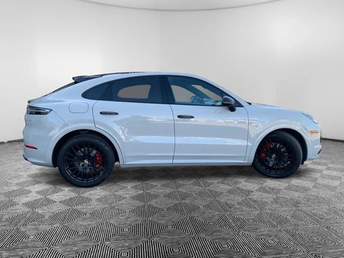 Used 2023 Porsche Cayenne GTS AWD/4WD image 5