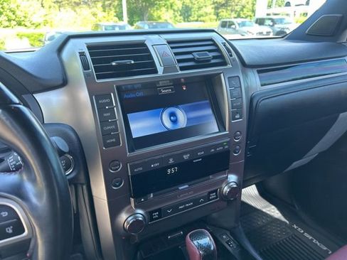 Used 2021 Lexus GX 460 Premium w/ Premium Package AWD/4WD image 24