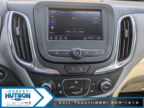 Used 2022 Chevrolet Equinox LT AWD/4WD image 21
