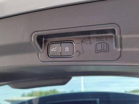 Used 2022 Ford Explorer 4WD image 44