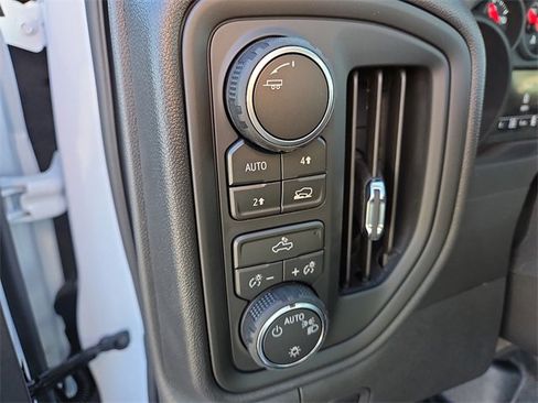 New 2026 Chevrolet Silverado 1500 W/T w/ Trailering Package image 10