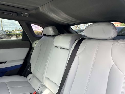 New 2026 Cadillac Optiq Luxury 1 image 16