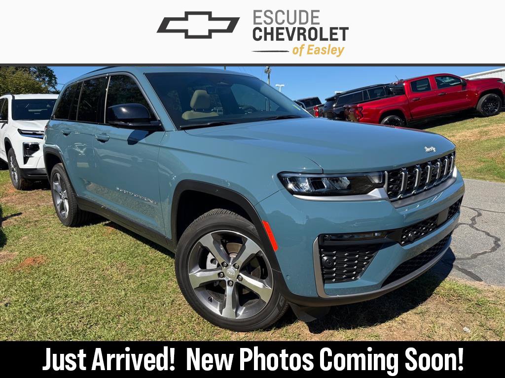 Used 2026 Jeep Grand Cherokee Limited w/ Luxury Tech Group II AWD/4WD image 1