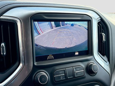 Used 2021 Chevrolet Silverado 1500 LT Trail Boss w/ Bed Protection Package AWD/4WD image 13