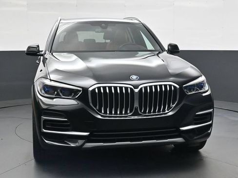 Used 2022 BMW X5 xDrive45e w/ Executive Package AWD/4WD image 11