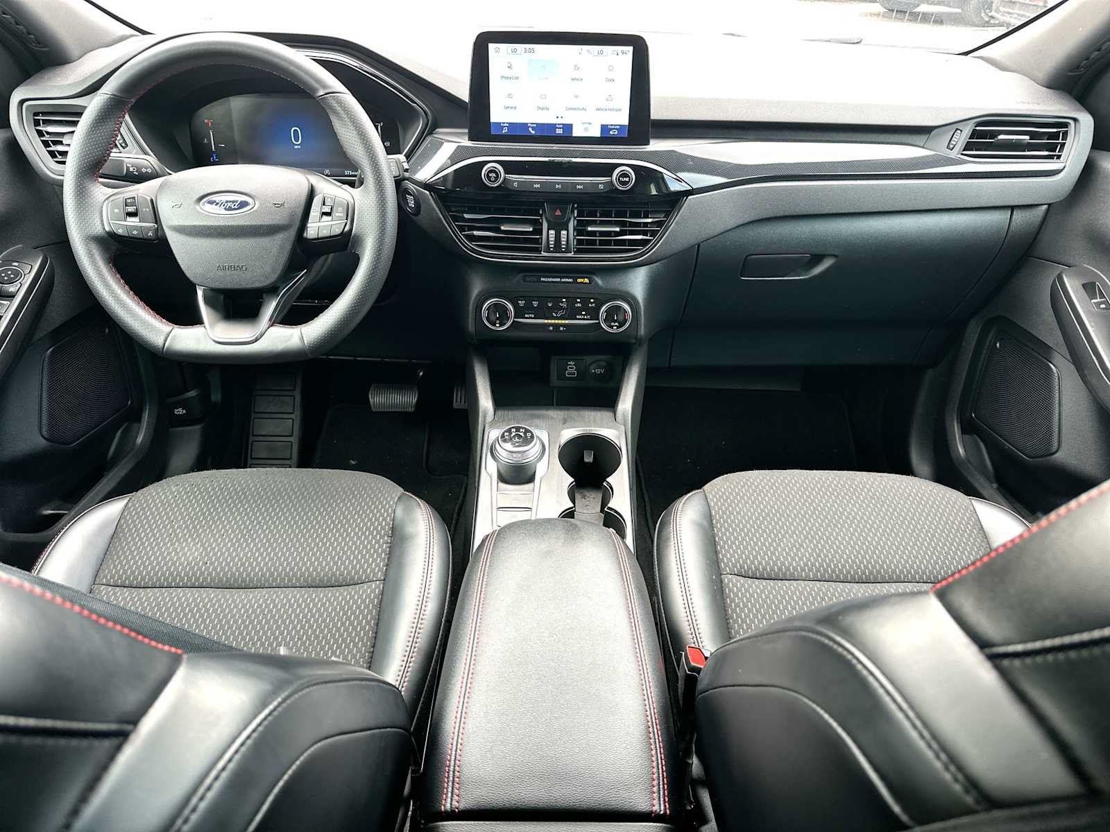 Used 2025 Ford Escape ST-Line AWD/4WD image 25