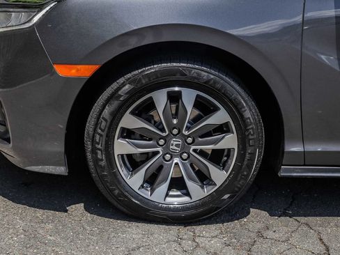 Used 2024 Honda Odyssey EX-L image 13