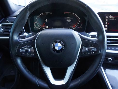 Used 2020 BMW 330i Sedan w/ Convenience Package image 17