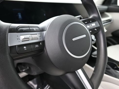 Certified 2025 Hyundai Tucson SEL FWD image 30