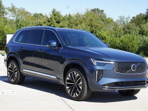 New 2026 Volvo XC90 B6 Plus w/ Protection Package Premier image 4