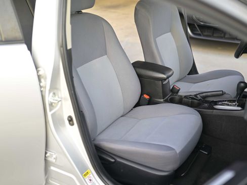 Used 2015 Toyota Corolla L w/ Protection Package image 12