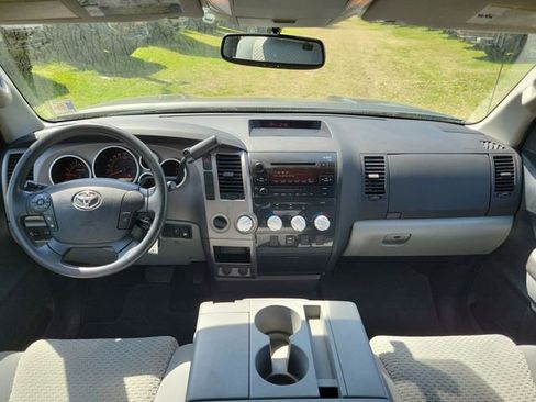 Used 2012 Toyota Tundra 4x4 CrewMax w/ Tow Pkg image 21