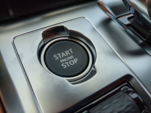 New 2026 Jaguar F-PACE R-Dynamic S image 34