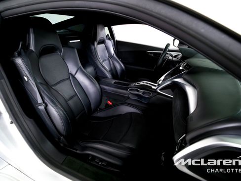 Used 2017 Acura NSX AWD/4WD image 19