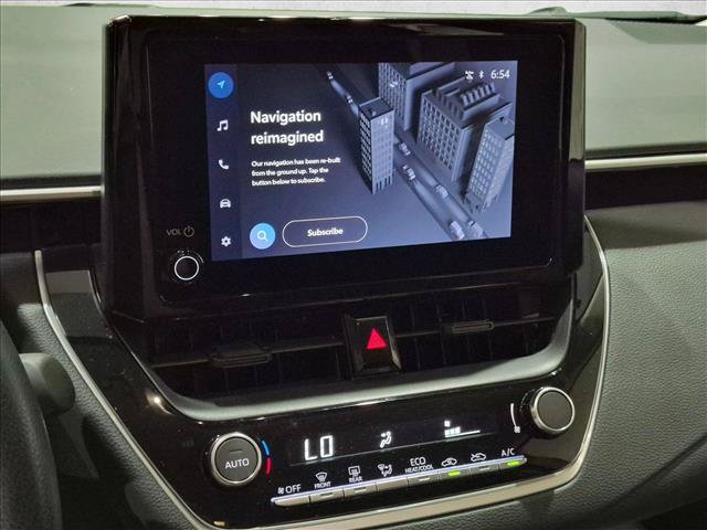 Used 2024 Toyota Corolla LE FWD image 21