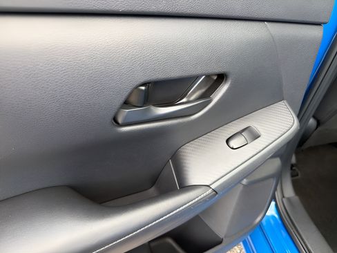 Certified 2025 Nissan Sentra SV FWD image 24