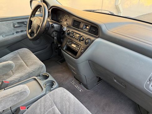 Used 2002 Honda Odyssey EX image 13