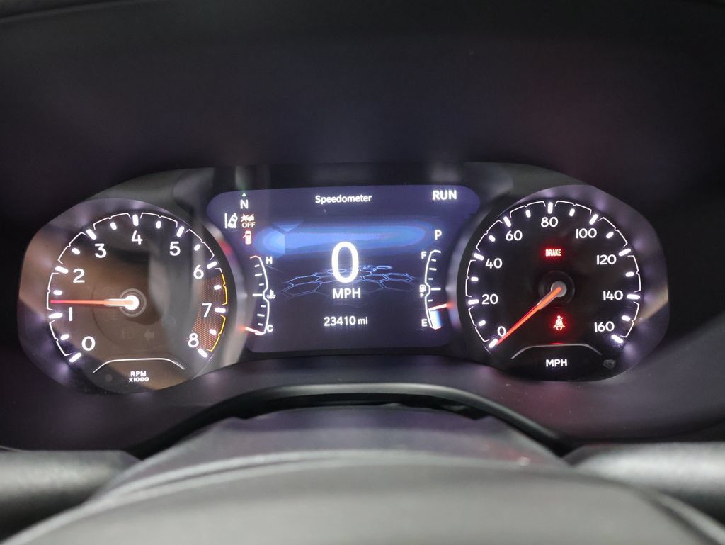 Used 2023 Jeep Compass Trailhawk w/ Trailhawk Convenience Group AWD/4WD image 39