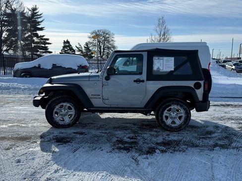 Used 2013 Jeep Wrangler Sport w/ Connectivity Group image 4
