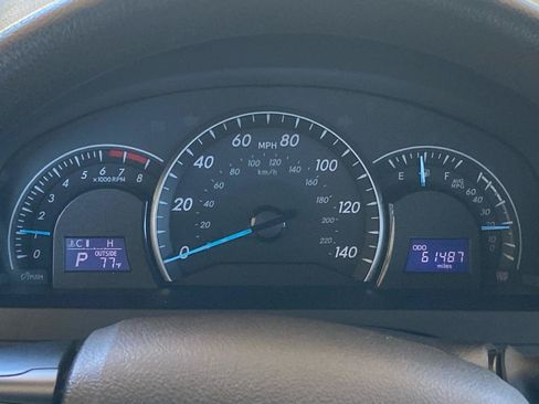 Used 2015 Toyota Camry LE FWD image 10
