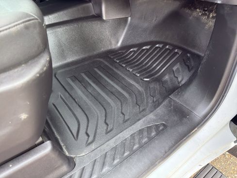 Used 2024 GMC Sierra 2500 Pro AWD/4WD image 48