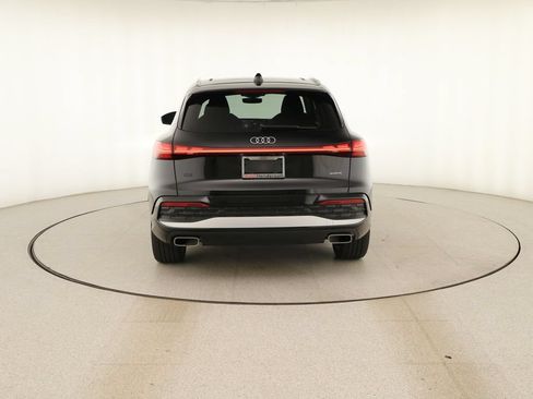 Certified 2025 Audi Q5 Prestige AWD/4WD image 5