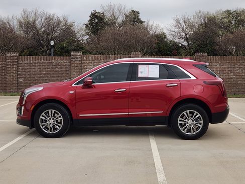 Used 2023 Cadillac XT5 Premium Luxury image 5