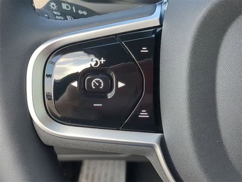 Used 2026 Volvo XC90 B6 Plus w/ Protection Package image 22