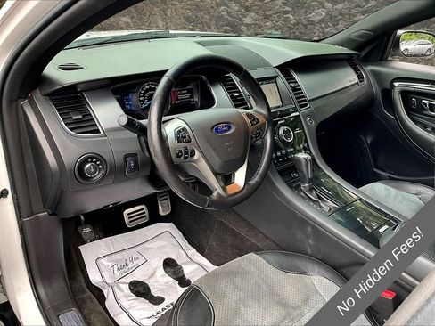 Used 2015 Ford Taurus SHO w/ Equipment Group 401A AWD/4WD image 12