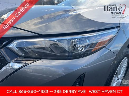 Certified 2025 Nissan Sentra S image 13