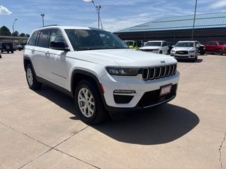 Used 2023 Jeep Grand Cherokee Limited AWD/4WD video 1