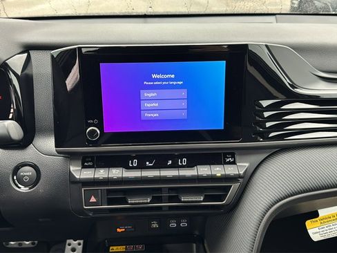 New 2026 Toyota Camry Hybrid image 30