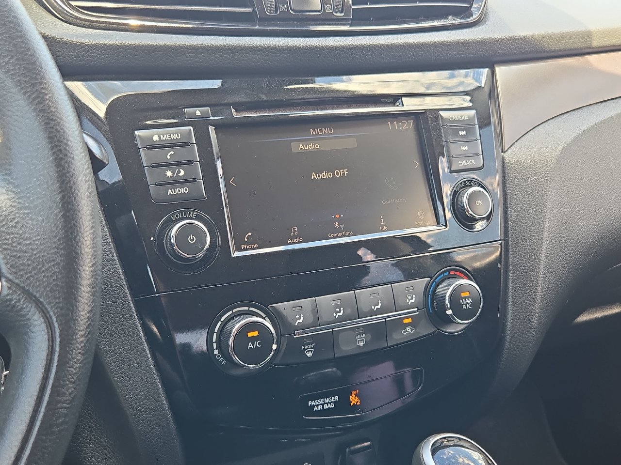 Used 2021 Nissan Rogue Sport S FWD image 19