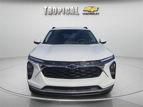 New 2026 Chevrolet Trax LT image 8