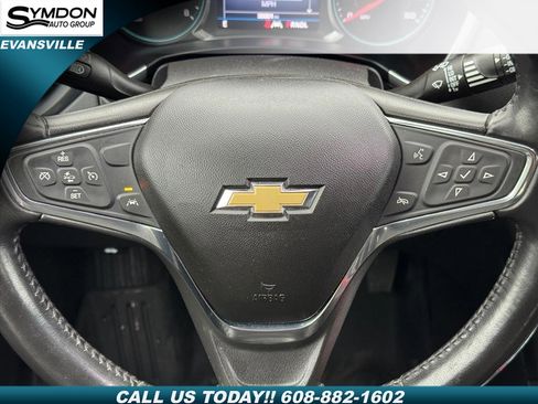 Used 2021 Chevrolet Equinox LT image 11