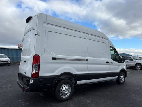 New 2026 Ford Transit 350 148 High Roof RWD image 8