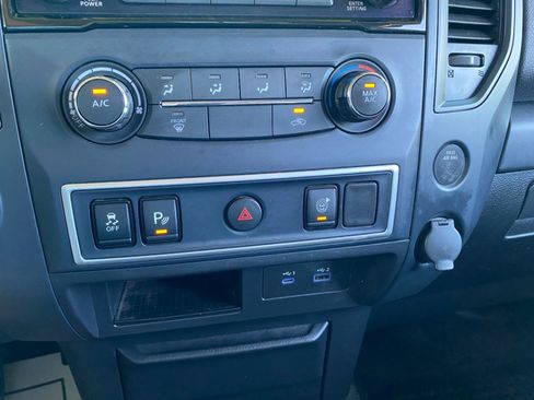 Used 2021 Nissan Titan S w/ S Utility Package RWD image 60