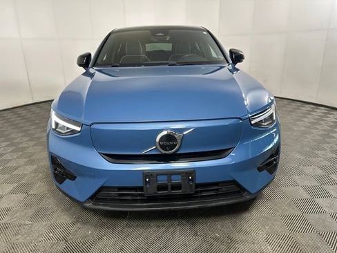 Used 2023 Volvo C40 P8 Recharge Plus image 8