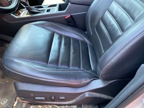 Used 2018 Ford Escape SEL image 14