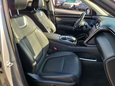 Used 2022 Hyundai Tucson Limited w/ Cargo Package image 21