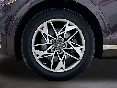 Used 2022 Genesis GV70 2.5T w/ Advanced Package AWD/4WD image 8