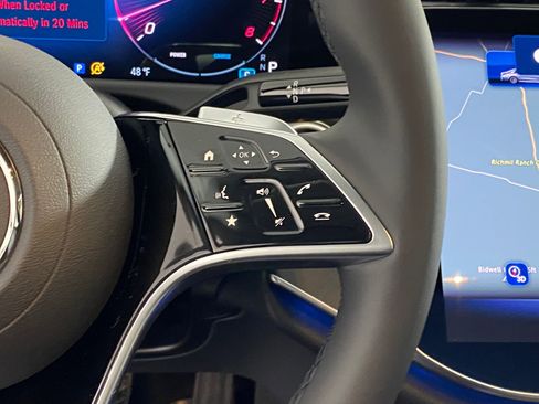 New 2026 Mercedes-Benz E 450 4MATIC Sedan image 29