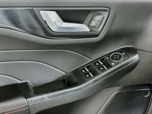 Used 2023 Ford Escape ST-Line w/ Tech Pack #1 FWD image 10