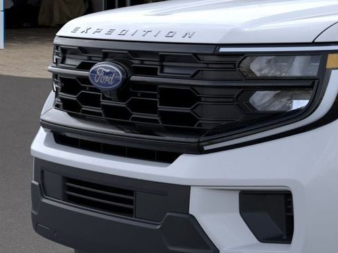 New 2026 Ford Expedition Max Active RWD image 17