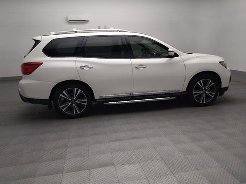 Used 2020 Nissan Pathfinder Platinum w/ Cargo Package FWD image 10